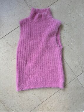 Altar'd State Bright Pink Fuzzy Sleeveless Turtleneck Vest